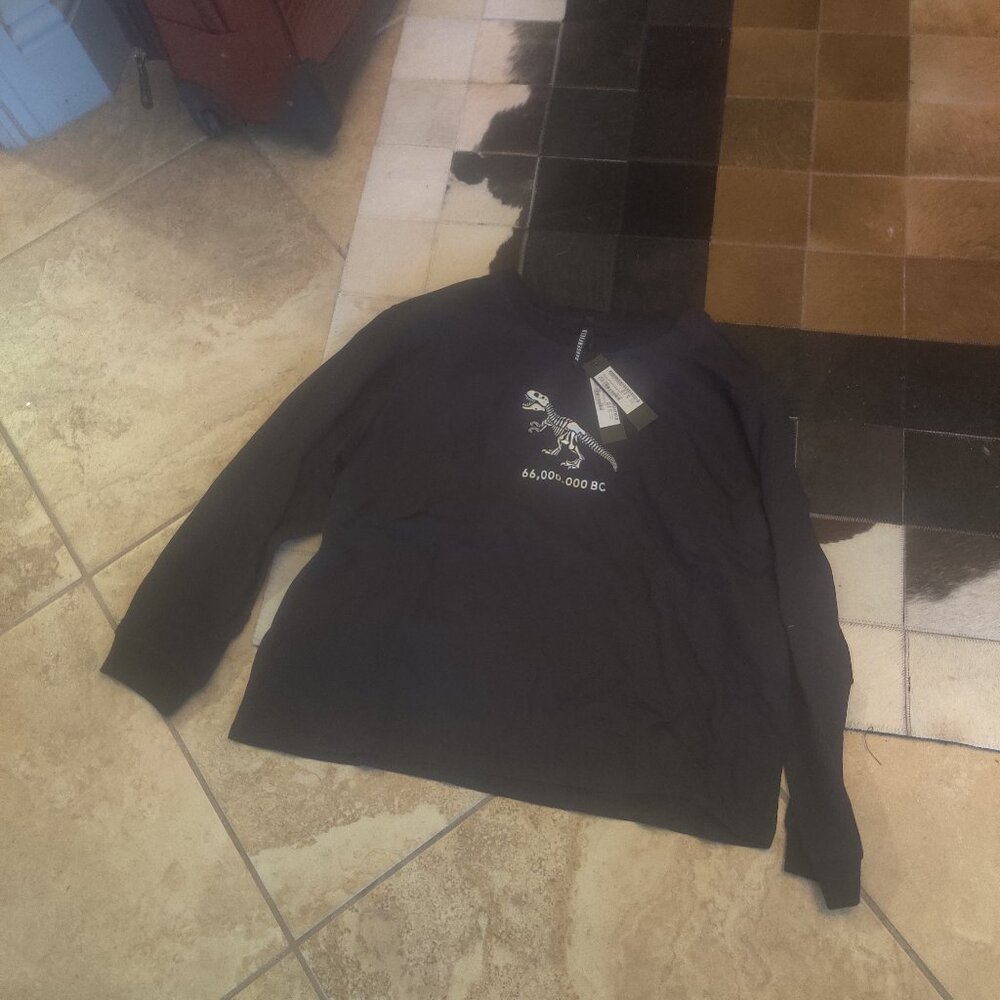 Dangerfield dinosaur top size 18 AU New